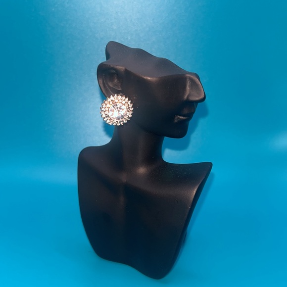 Stud Earrings from New York and Company - Picture 3 of 6